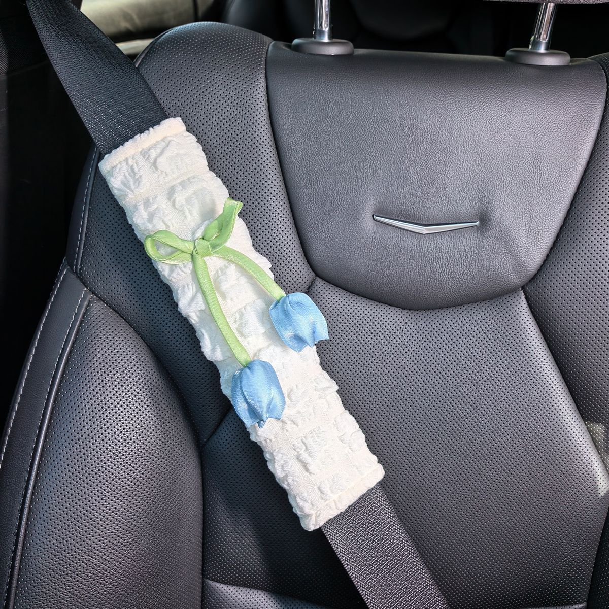 Car Interior Seatbelt Puff Shoulder Protector Cover