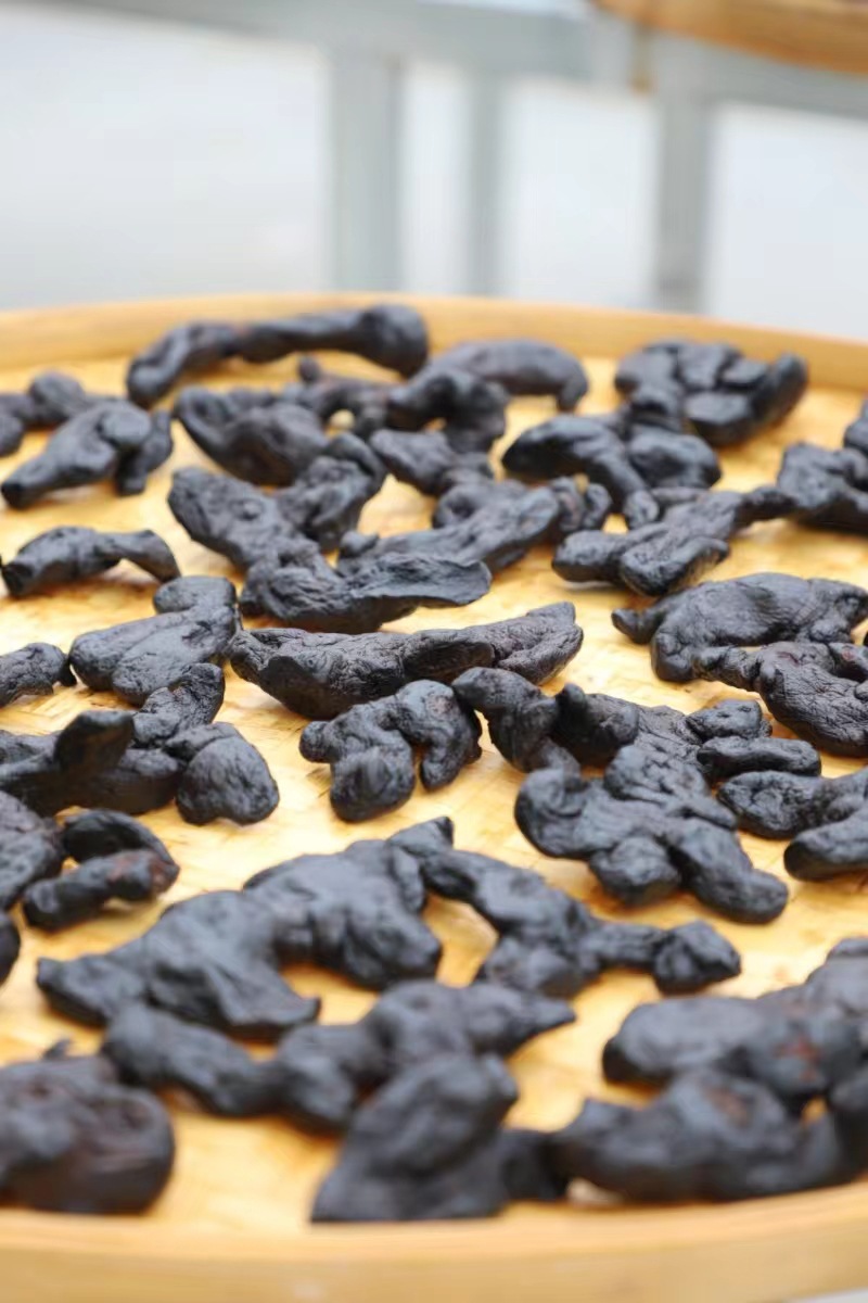 Huang Jing Polygonatum Rhizome Nine Times Steamed and Sun Dried Ready to Eat Slices for Tea and Cooking 500g quality and texture