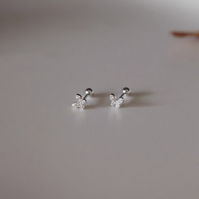 24-hour Sleep Earrings – These Hypoallergenic Sleep Studs Stay Gentle Day And Night. Smooth Titanium Flat Backs Mean No Pressure, Perfect For Healing_voghion.com