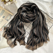 真丝丝巾女新款春秋女士围巾女金线竖条优雅旗袍披肩muslim包头巾