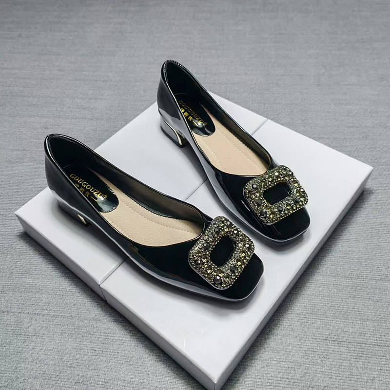 2025 신작 신발 여성 봄 올 매치 싱글 레이어 신발 두꺼운 힐 플랫 워터 다이아몬드 버클 스퀘어 헤드 슈즈 여성 플러스 사이즈 41