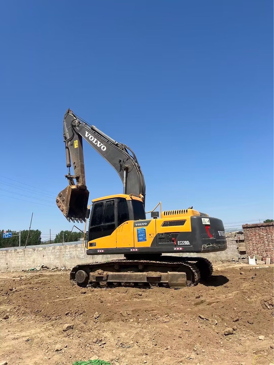 Línea de exportación doméstica y extranjera de segunda mano Volvo 220 31215 Carter 320 PC200 excavadora