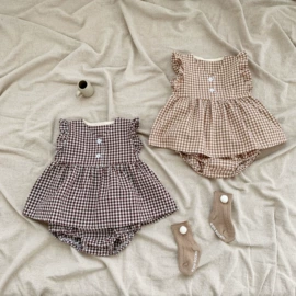 童套装;连身衣、爬服;童毛衣