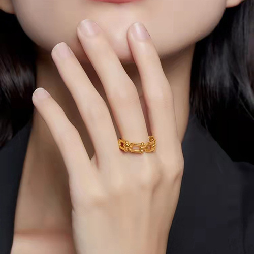 Sand gold retro ring women's niche design light luxury European and American cool style copper gold-plated finger ring gift