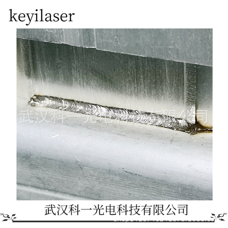 武汉手持激光焊接机1000W金属激光焊机价格优惠激光切割铝合金