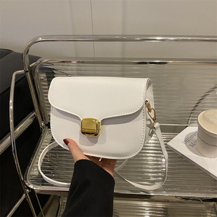 �r�и߼���С�������Ժ��s�ٴ�μ�б������������i��朗lС����