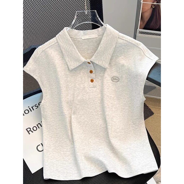 This Year's New Sleeveless Polo Collar T-Shirt for Women, Summer Niche Design, Light Gray Slim-Fit Short Top for Women Ins This Year's New Sleeveless Polo Collar T-Shirt for Women, Summer Niche Design, Light Gray Slim-Fit Short Top for Women Ins