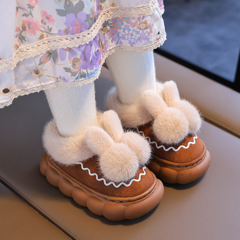 zapatillas de algodón de invierno para niños, bolsas de tacones cálidas y pelusa lindas antideslizantes para padres e hijos, zapatos de algodón para niños grandes y medianos