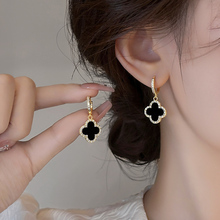 韩国黑色四叶草耳环女纯银小众设计感高级耳饰5年新爆耳圈