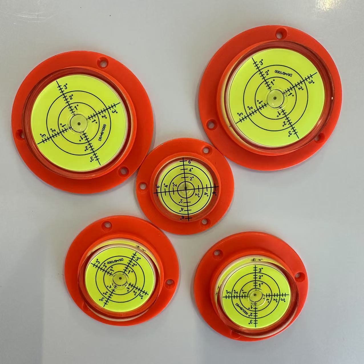 便携迷你水平尺带刻度万向水平仪水平泡带底座水平仪打孔汽泡水准