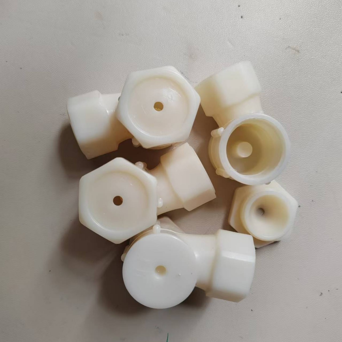 绍兴县烟斗喷嘴低压雾化ABS喷咀纺织加湿雾化喷头4分内牙小头大头