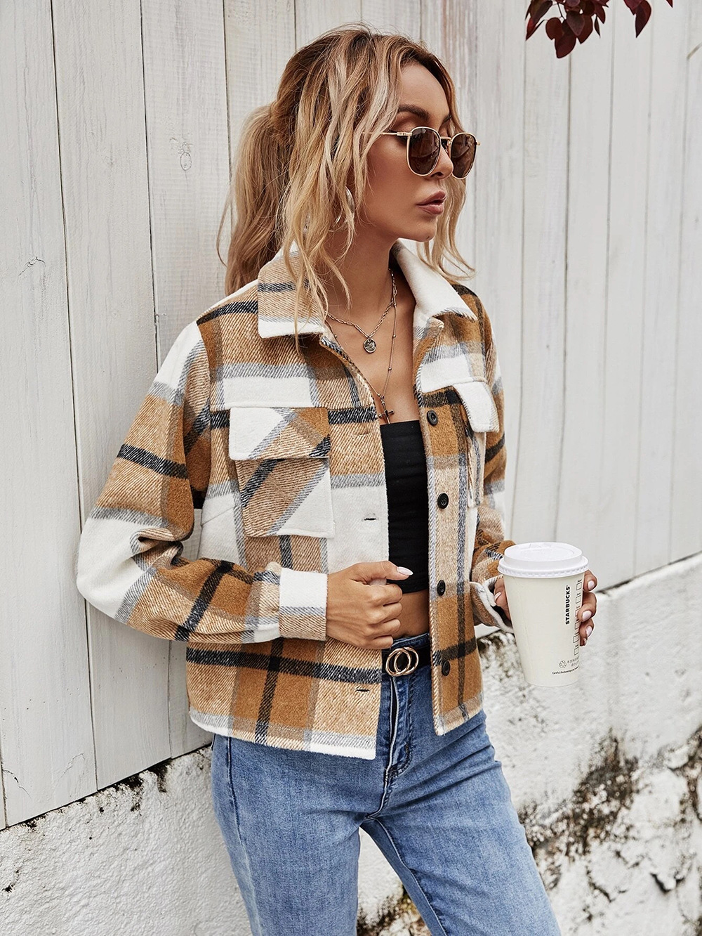 2021 autumn and winter new   single-breasted woolen plaid short coat women in Jackets