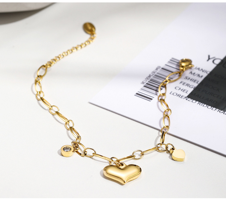 Fashion Creative Heart Pendant 14k Gold Plated Titanium Steel Bracelet Wholesale display picture 1