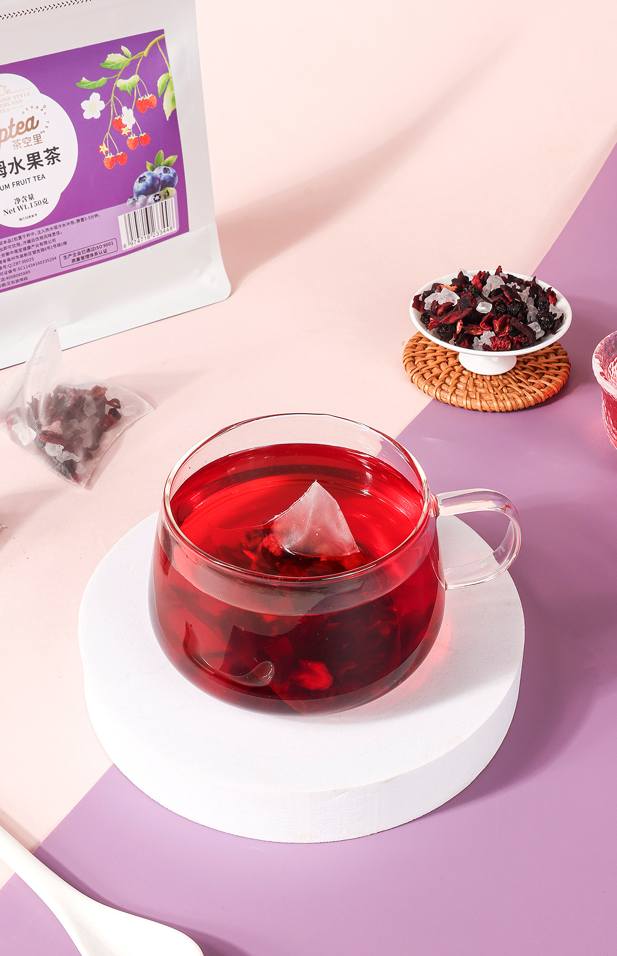 Rum Fruit Tea Blend — Roselle, Raspberry, Blueberry & Raisin Cold-Brew Tea Bags in use