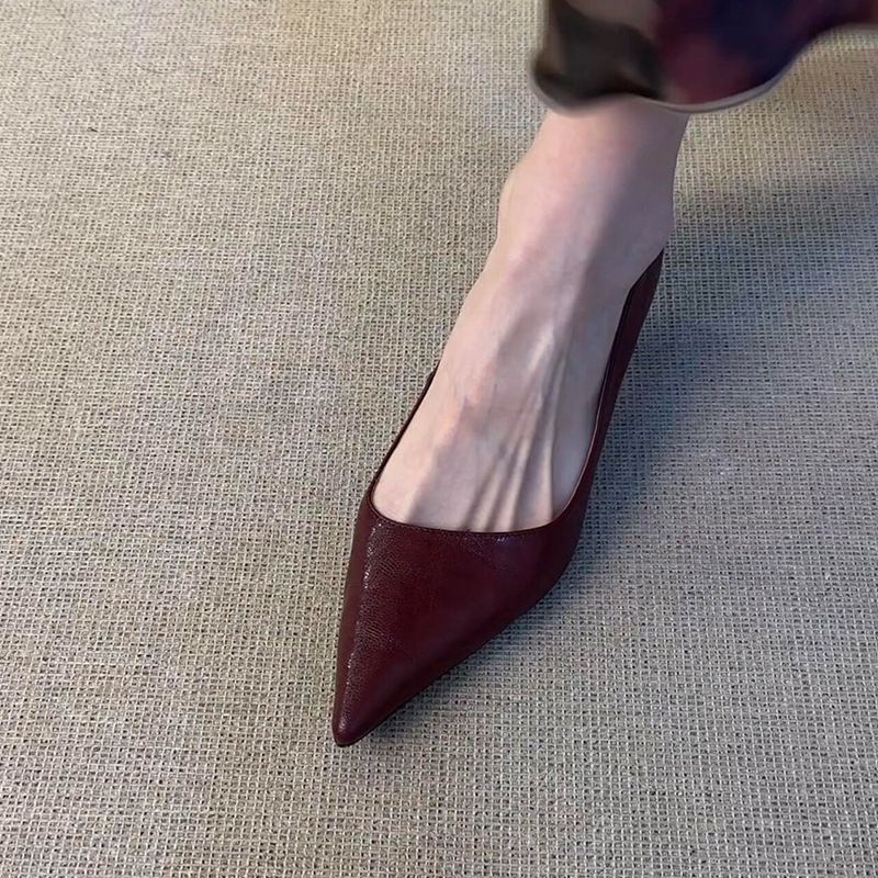 【现货】牛皮版~高跟鞋女猫跟春秋新款法式尖头中跟单鞋职业浅口