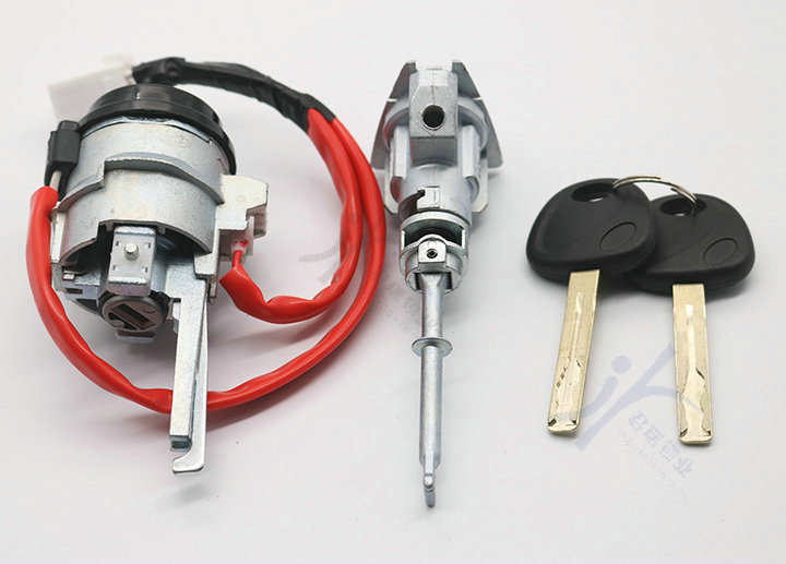 Applicable to modern IX35 whole car lock cylinder new and old IX35 ignition lock cylinder left front door lock cylinder with 2 auxiliary keys