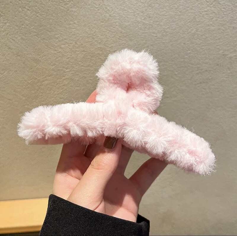 秋冬の真のレッグウサギの毛玉は大きいサイズの毛のヘアピンの後頭部のサメのクリップのヘアピンの髪飾りの新年の爆発金をつかみます。|undefined