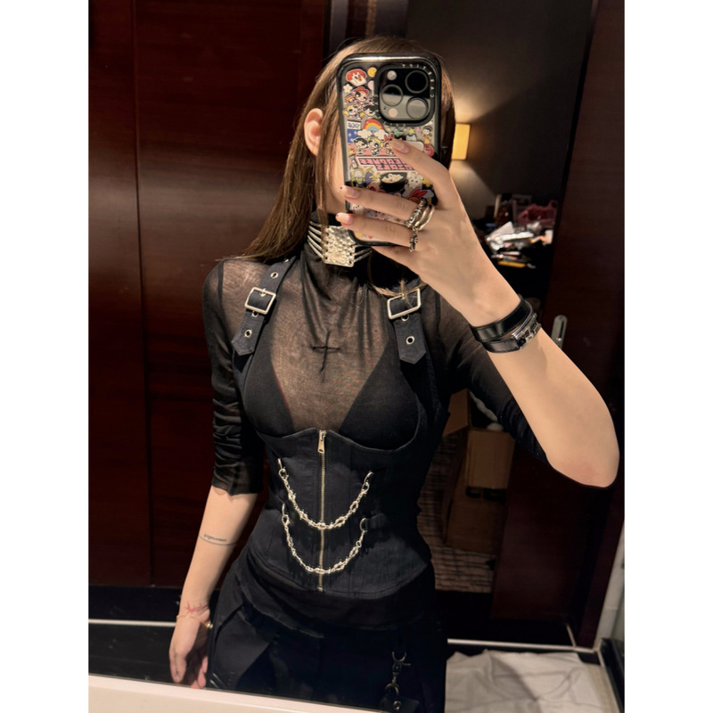 Sweet and Cool Hot Girl Slim-Fit Halter Neck Strapless Backless Gothic Vest with Waist Belt Sweet and Cool Hot Girl Slim-Fit Halter Neck Strapless Backless Gothic Vest with Waist Belt