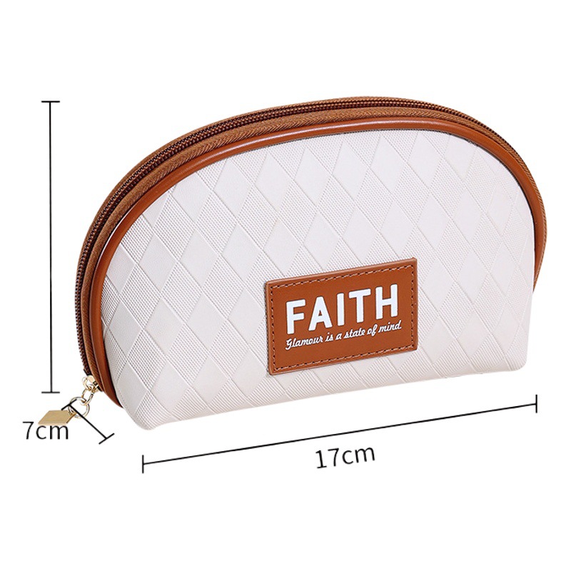 Nueva rómbica semicírculo de mano bolsa de cosméticos bolsa de almacenamiento de cosméticos bolsa de lavado de viaje bolsa de cosméticos de lujo ligero al por mayor