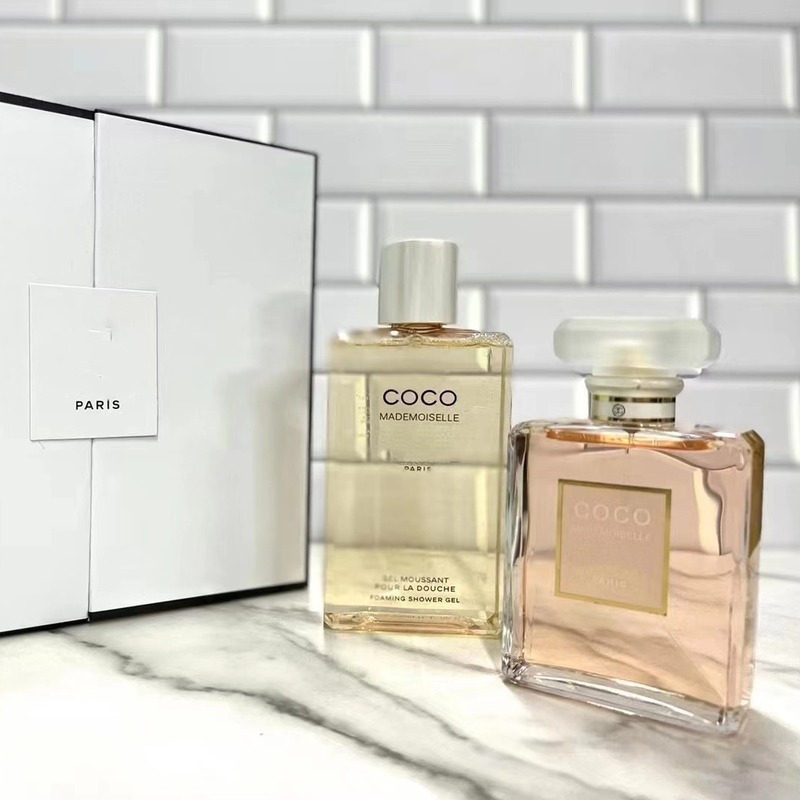 ベトナム小香coco入浴香水2点セットモダンcoco香水100ml coco入浴剤200ml|undefined