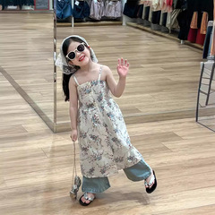 童裝女童連衣裙2024夏裝碎花裙子洋氣開叉吊帶裙百搭翻邊牛仔褲