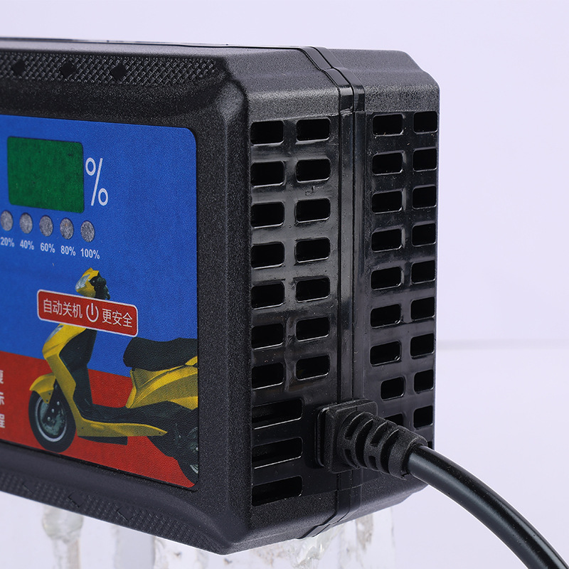 Electric vehicle charger intelligent digital display power pulse repair high-power battery car lead-acid battery repairer