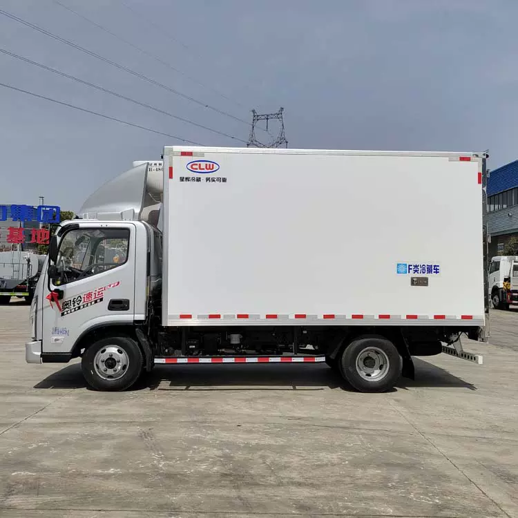 福田欧曼冷藏车面包冷藏车海鲜冷藏保温车价格便宜