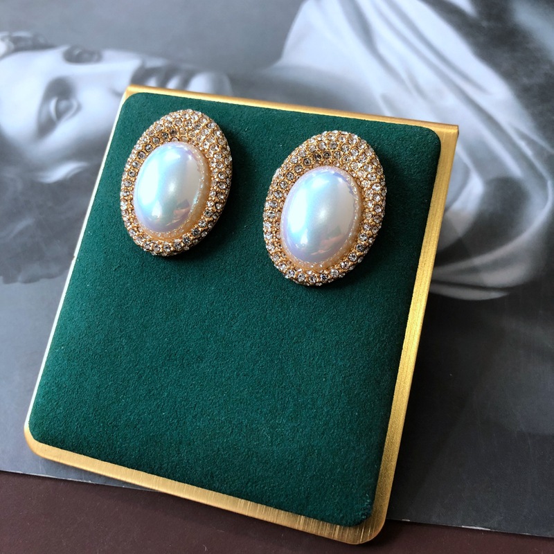 Baroque Pearl Color Gemstone Stud Earrings Wholesale Nihaojewelry display picture 9