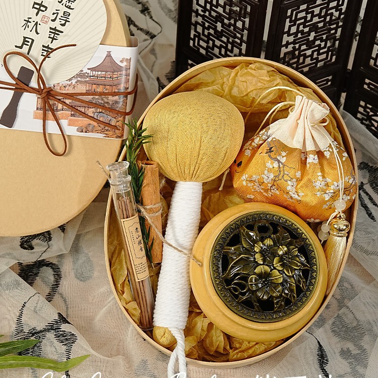 中秋节伴手礼员工客户月饼礼盒装实用养生艾草锤礼物新款古风礼盒|undefined