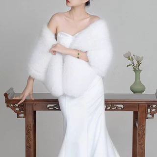 23-婚纱披肩女秋冬狐狸毛皮草斗篷加厚结婚礼服旗袍外搭高端宴会