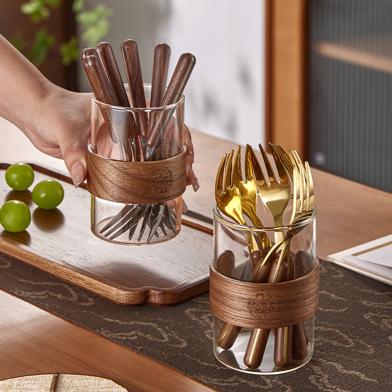 Tenedor de frutas de acero inoxidable cuchillo y tenedor de aislamiento térmico de grado alimenticio de alta calidad retro tenedor de comedor para pastel y postre set de cubiertos