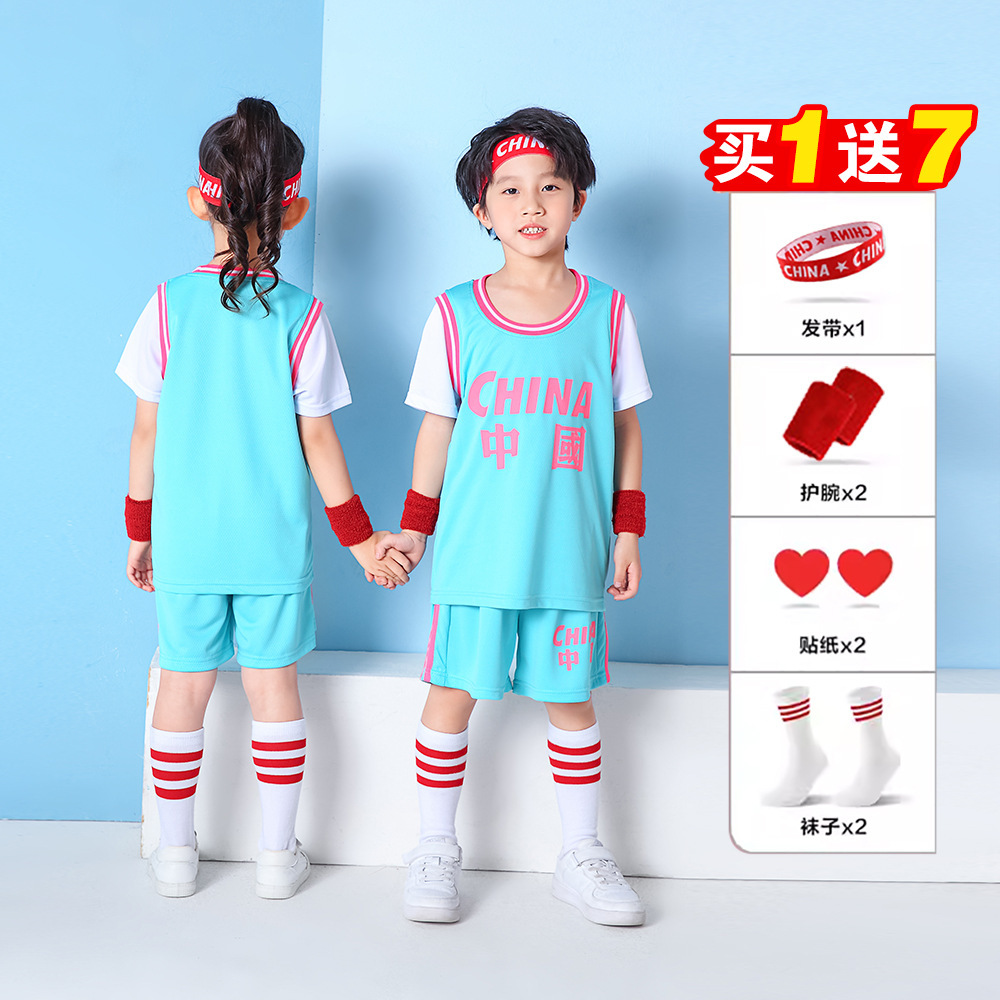Trajes de baloncesto infantil falsificados al por mayor de dos piezas trajes deportivos fitness de manga corta logotipo de primavera y verano transpirable secado rápido