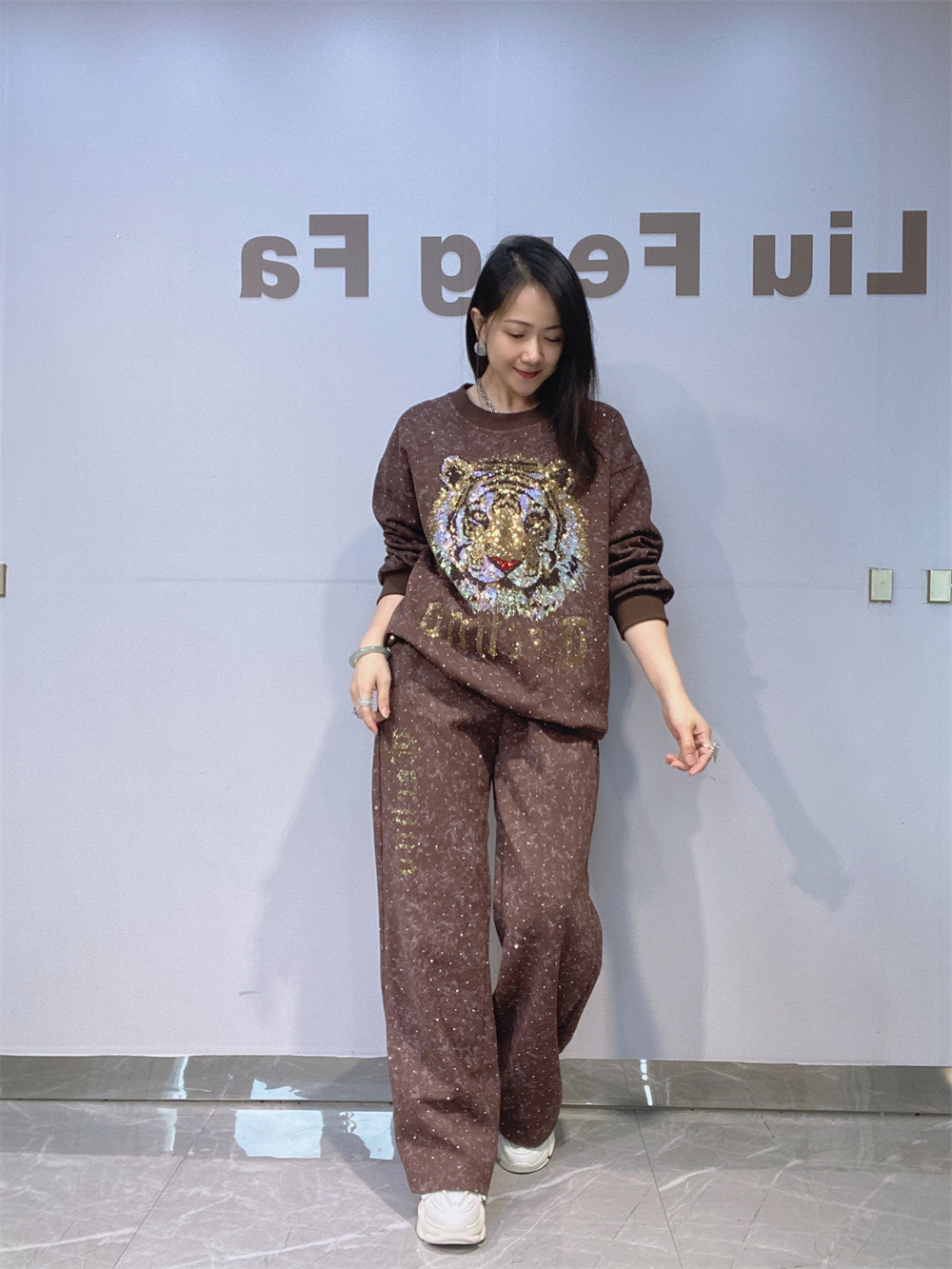 Conjunto Deportivo de Sudadera para Mujer de 2 Piezas, Algodón y Poliéster, Diamante Caliente, para Otoño e Invierno image 5