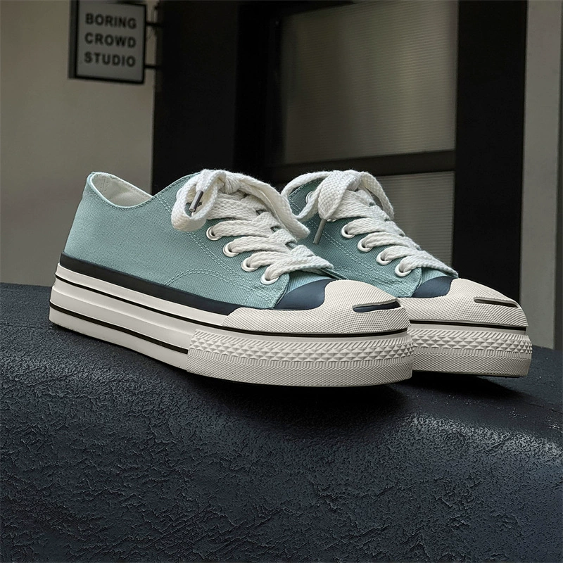 Смеясь на холстовые туфли 2025 Обувь Мужская повседневная обувь модная классическая новая недорогая студенческая обувь для морали Мужская обувь