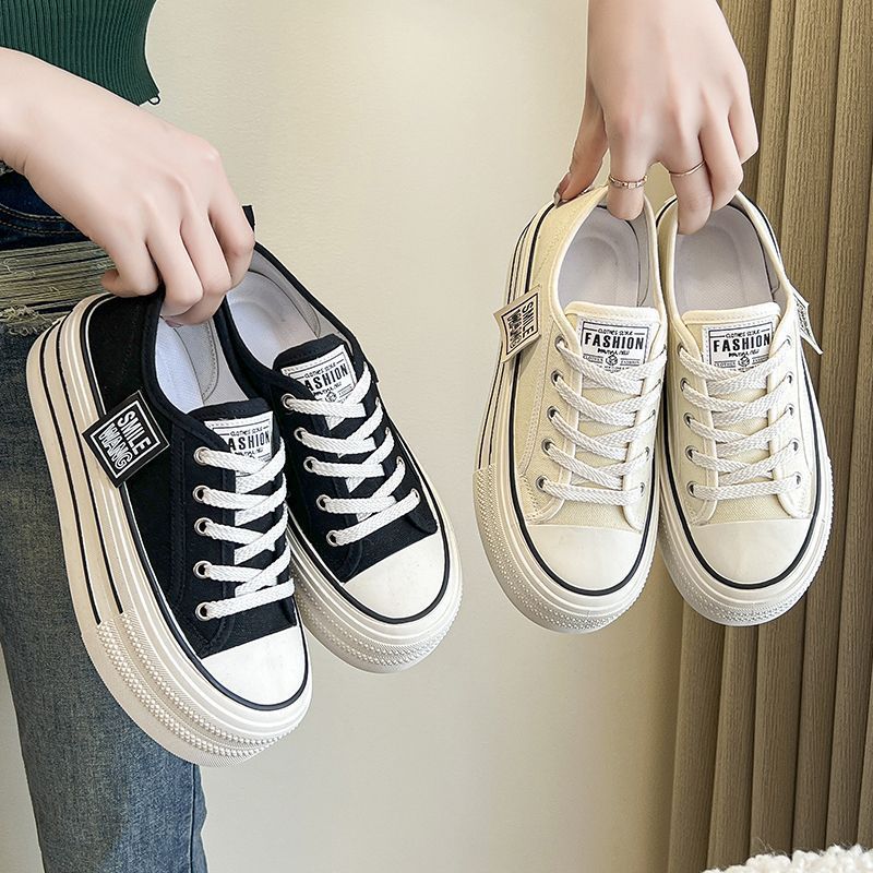 Zapatos de lona de suela gruesa para mujeres 2025 nuevos zapatos de lona de estilo coreano retró pequeño estilo de Hong Kong zapatos de skate de altura baja explosión ligera image 3