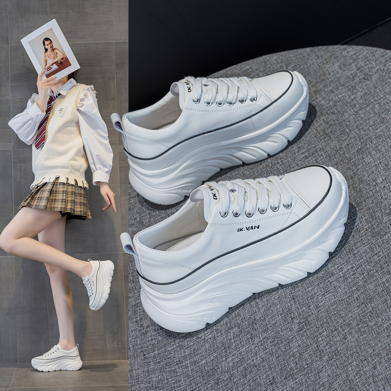 Popular genuine leather women's shoes, new autumn 2026 model, platform thick-soled height-increasing white sneakers, sports casual shoes Popular genuine leather women's shoes, new autumn 2026 model, platform thick-soled height-increasing white sneakers, sports casual shoes