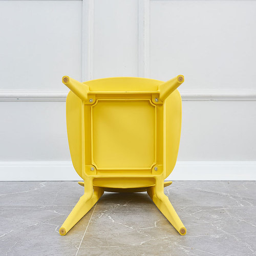 Plastic dining chair for home, plastic adult chair, simple office chair, study back chair, cafe lazy person leisure chair