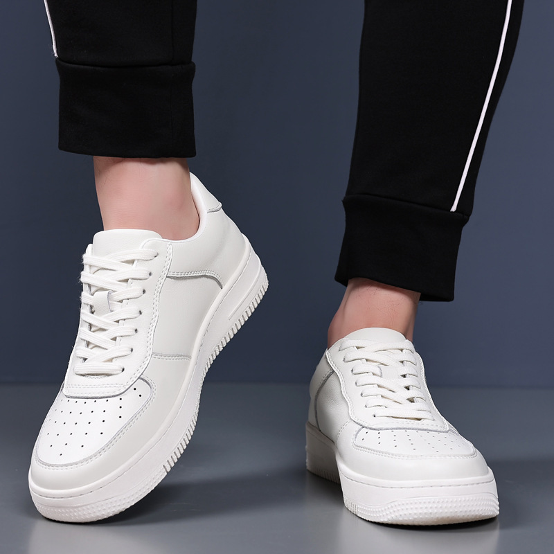Air Force One Men's Shoes 2024 Spring New White Shoes Casual Leather Shoes Men's Leather Korean Style Trendy Sports Shoes