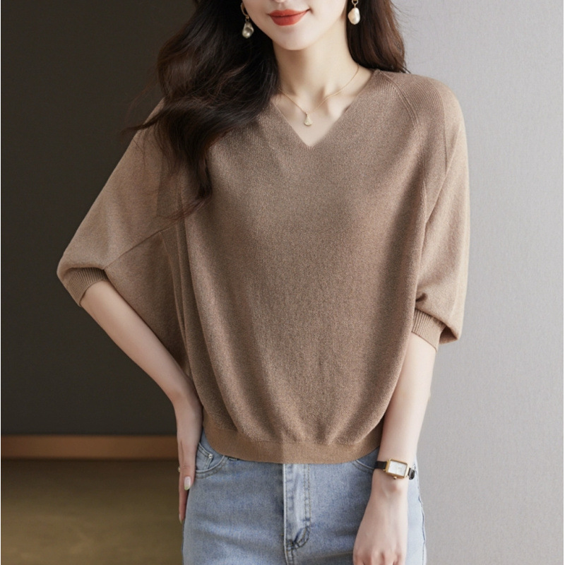 2025 Heart-Shaped V-Neck Five-Point Bat-Sleeve Knitwear T-Shirt Top Women's Ice Silk Thin Loose Large Size T-Shirt Blouse