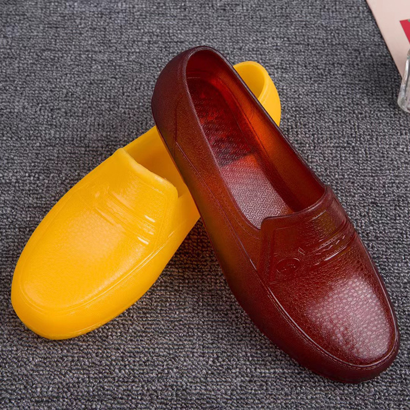 Safety shoes slippers indoor outdoor work shoes mud hydraulic safety shoes yellow brown autumn shoes soft bottom milk shoes Safety shoes slippers indoor outdoor work shoes mud hydraulic safety shoes yellow brown autumn shoes soft bottom milk shoes