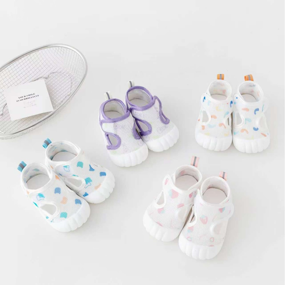 Summer Baby Sandals Breathable Boys and Girls Shoes Floor Non-Slip Baby Non-Heel Shoes Summer Toddler Shoes Mesh