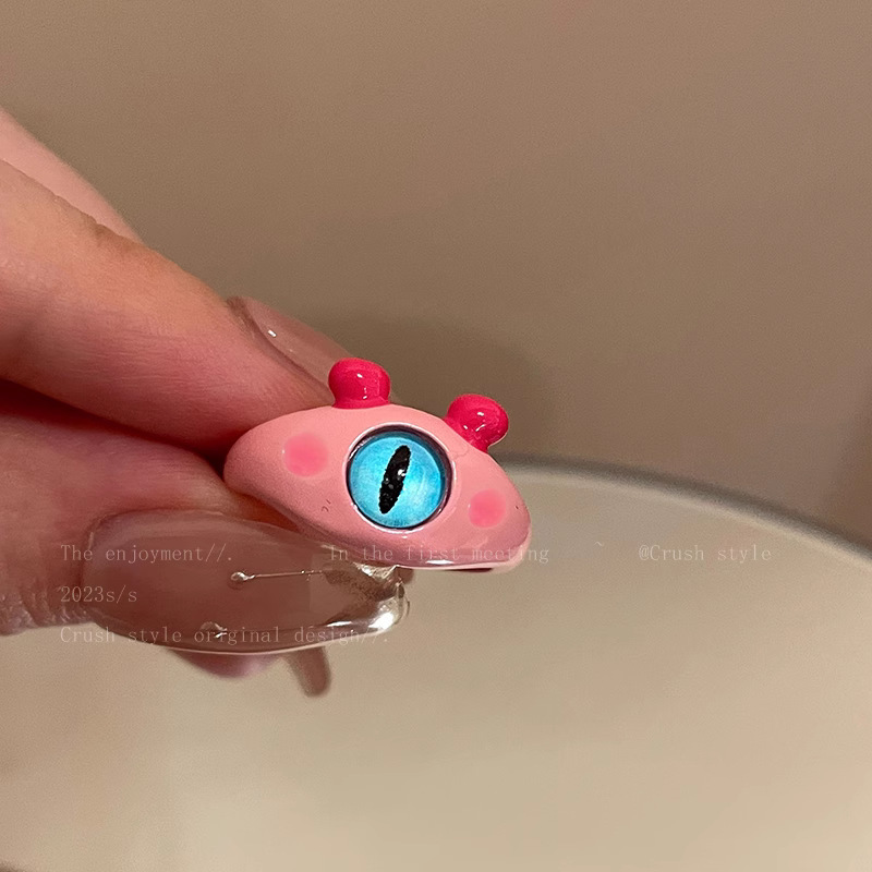 Colección de pequeño monstruo lindo anillo de monstruo de un ojo personalidad femenina diseño de nicho anillo abierto único image 8