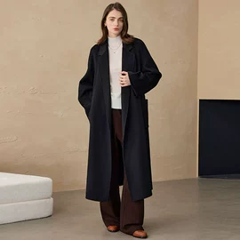 女式毛呢外套;女式羊绒衫;女式针织衫