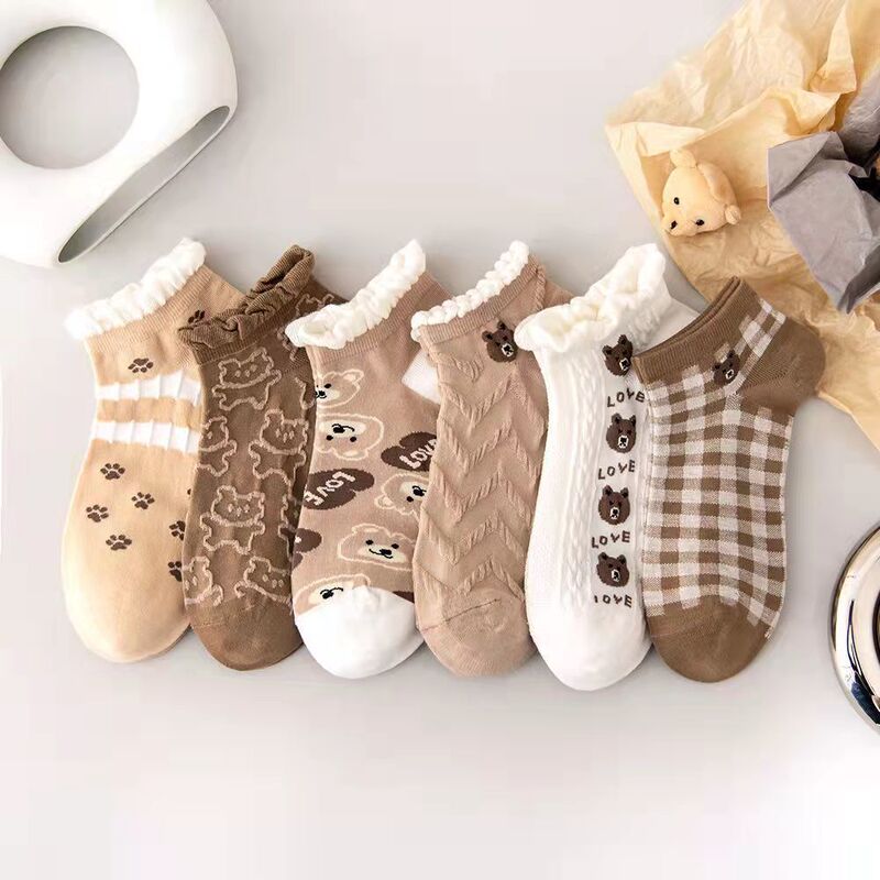 Boat socks female bear socks brown brown cute Japanese girl lace short socks Zhuji socks wholesale