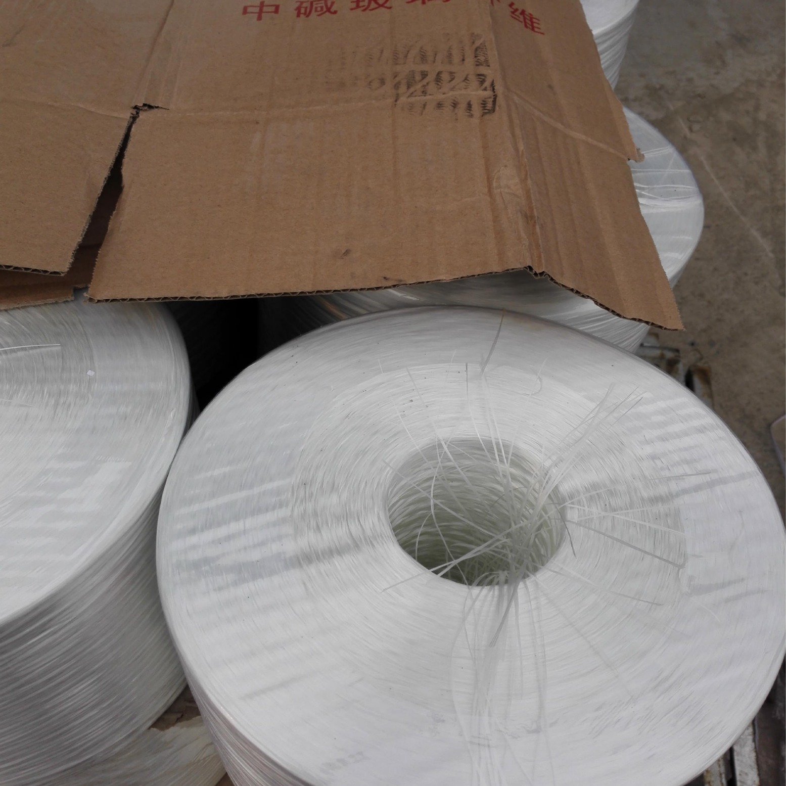 红君玻纤山东直销销售无碱喷射纱  质量有保障