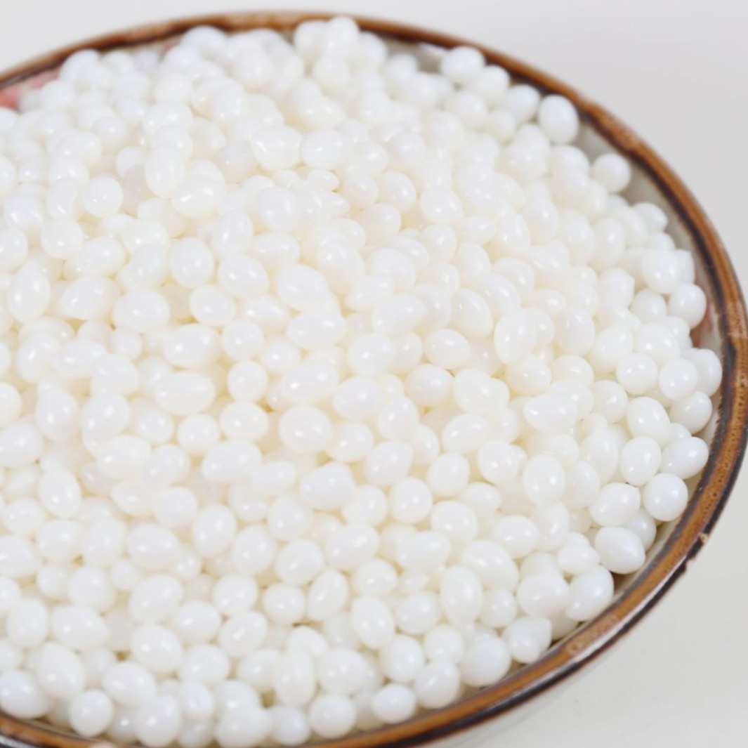 汽车地毯涂布热熔胶粒PES聚酯热熔颗粒生产厂家