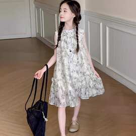 女童连衣裙夏季2026新款女大童夏装碎花裙儿童背心公主裙女孩裙子