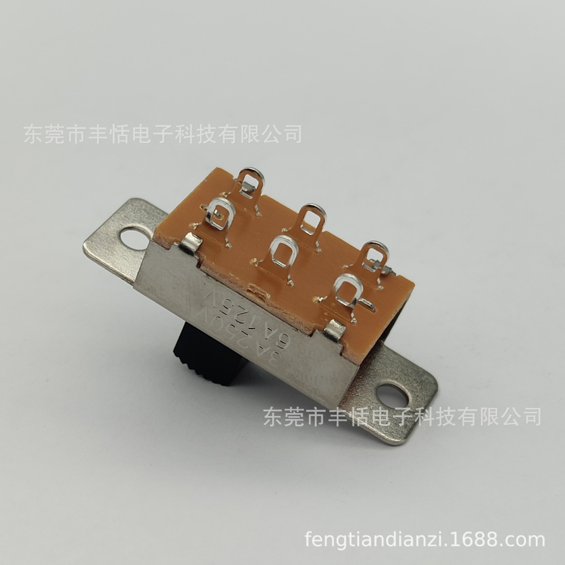 供应SS23E28拨动开关SS23E26双极三位拖地机电源开关电流转换开关