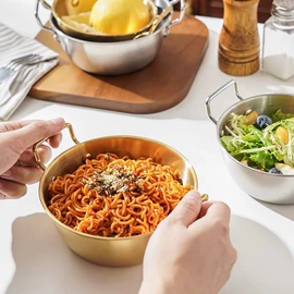 盘;保鲜盒、饭盒;碗