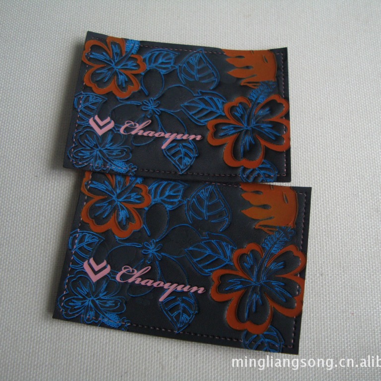 本厂长期供应感温变色商标服装辅料丝印电压变色标厂家